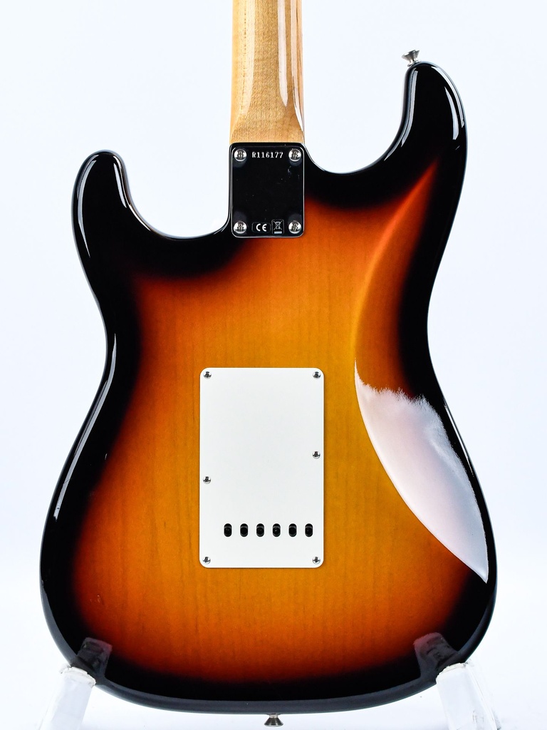 Fender Custom Shop 1962 Stratocaster NOS 3 Tone Sunburst 2021-7.jpg