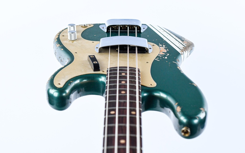 Fender Custom Shop 1959 Precision Bass Sherwood Metallic-14.jpg