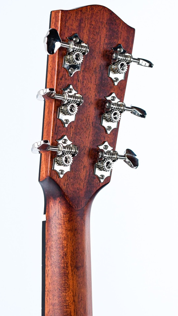 Eastman E1 OOSS Deluxe Sunburst-5.jpg