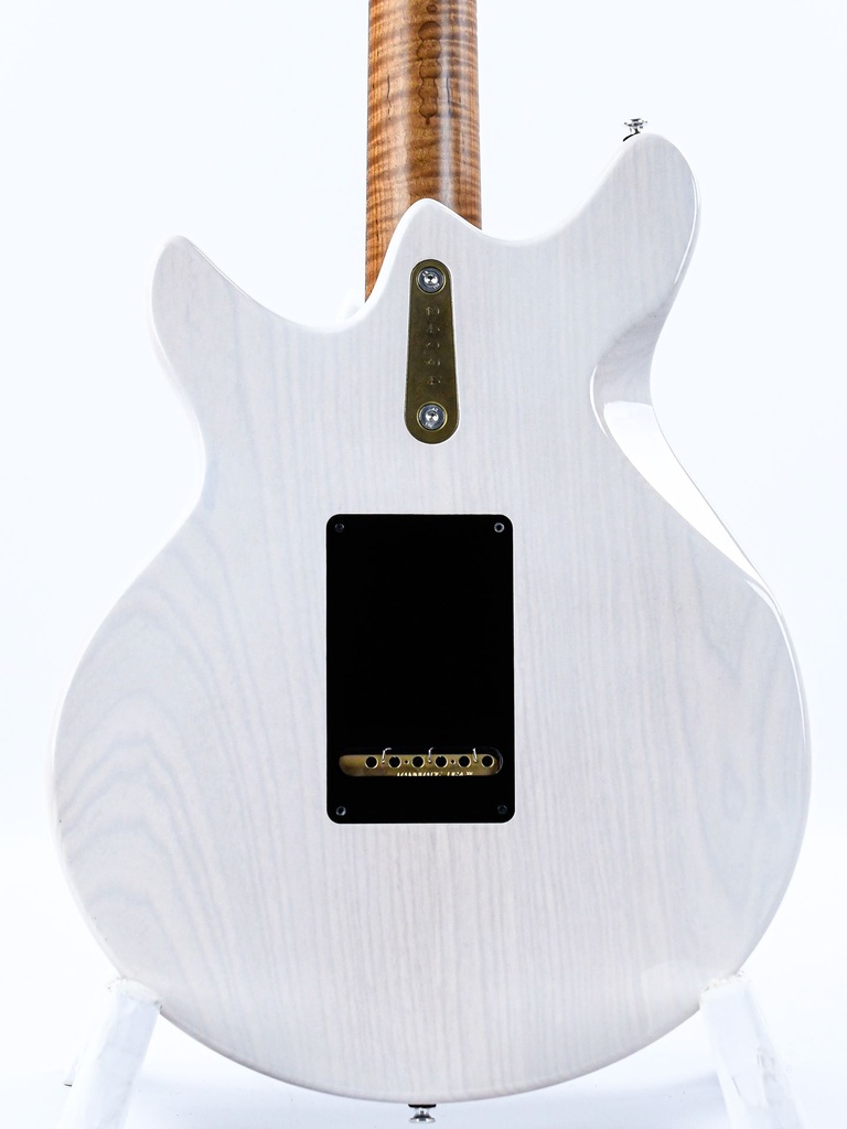 Eastman D'Ambrosio DC 74 Vintage Blonde-8.jpg