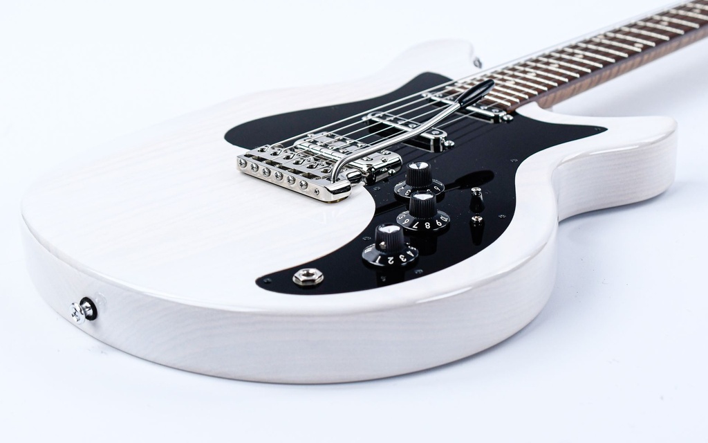 Eastman D'Ambrosio DC 74 Vintage Blonde-13.jpg
