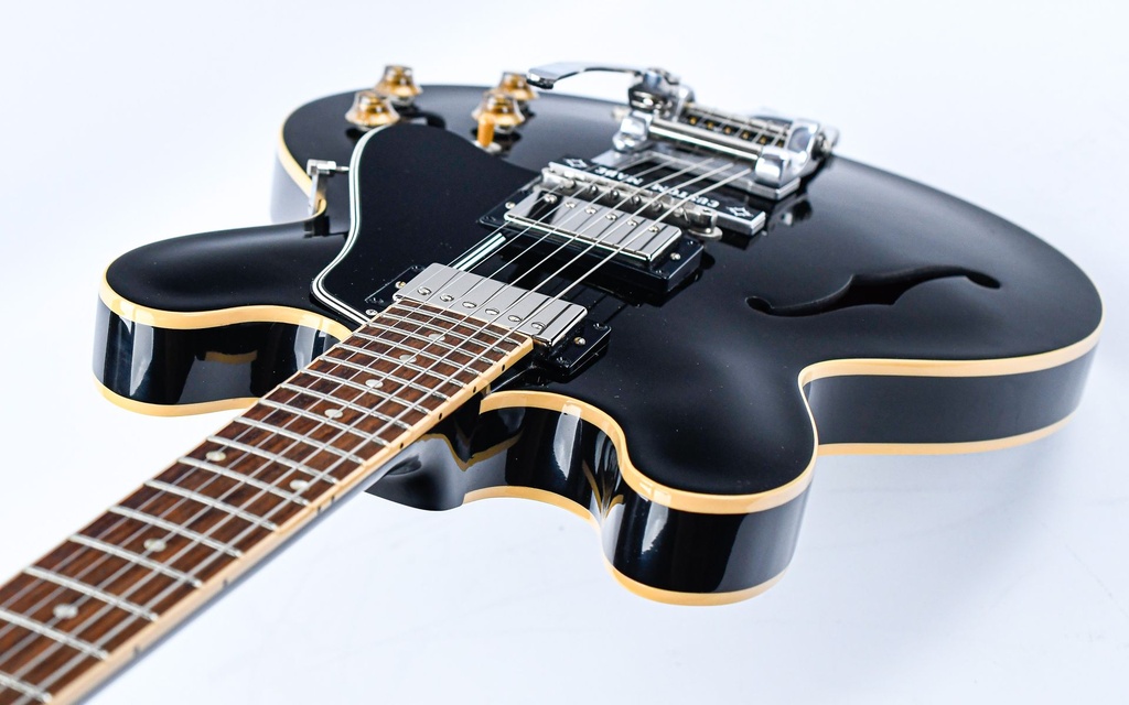 Gibson ES335 Vibramate Ebony 2006-8.jpg