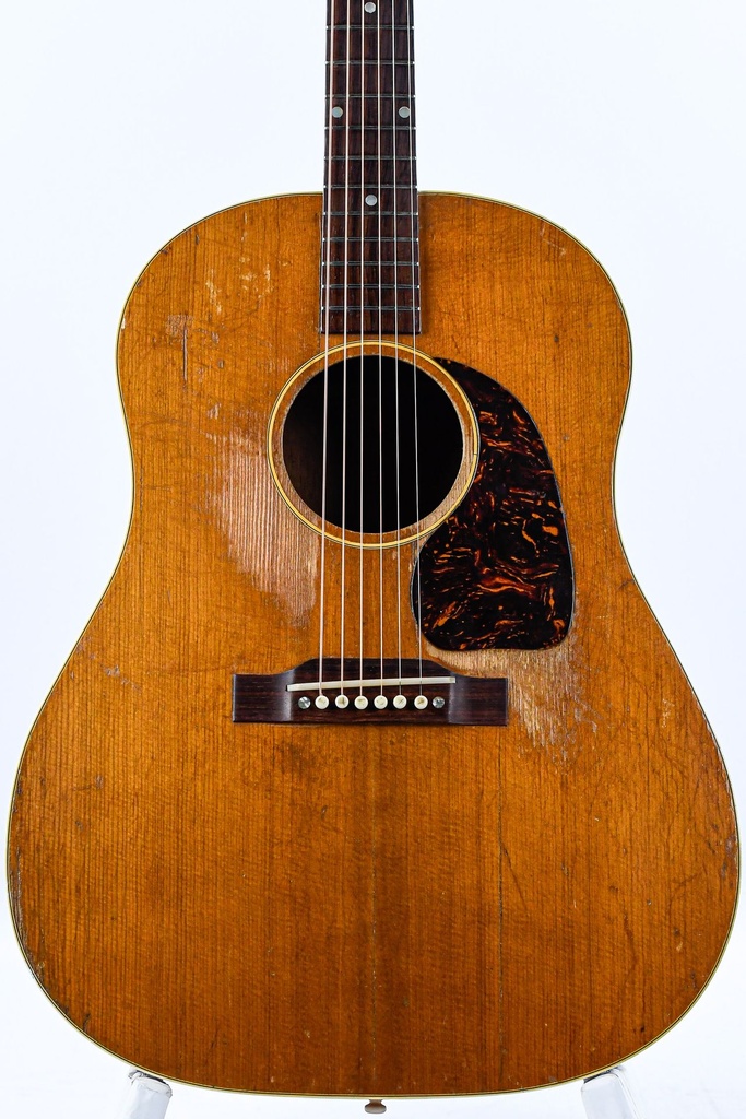 Gibson J50 1949-3.jpg