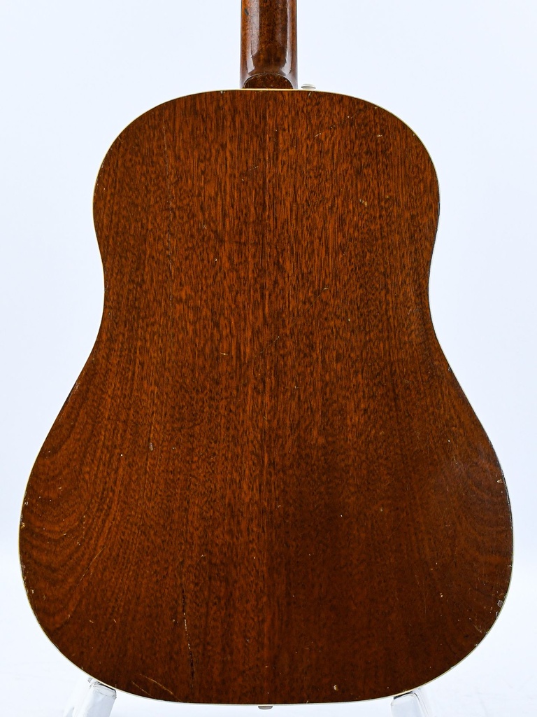 Gibson J50 1949-6.jpg