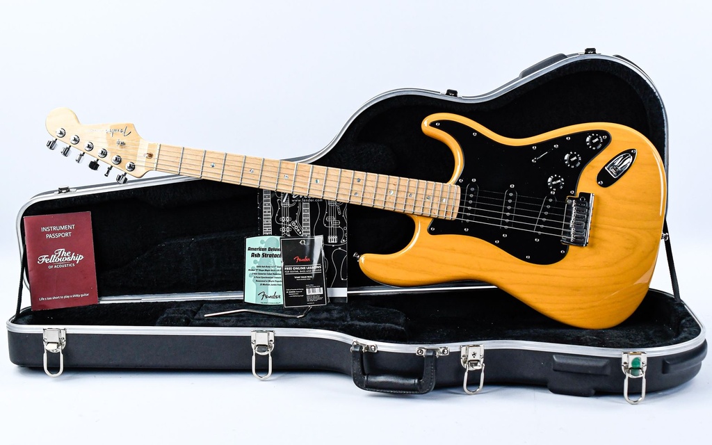 [DZ8245547] Fender American Deluxe Stratocaster Butterscotch Blonde 2008-1.jpg