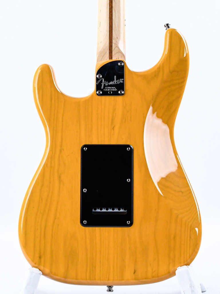 [DZ8245547] Fender American Deluxe Stratocaster Butterscotch Blonde 2008-6.jpg