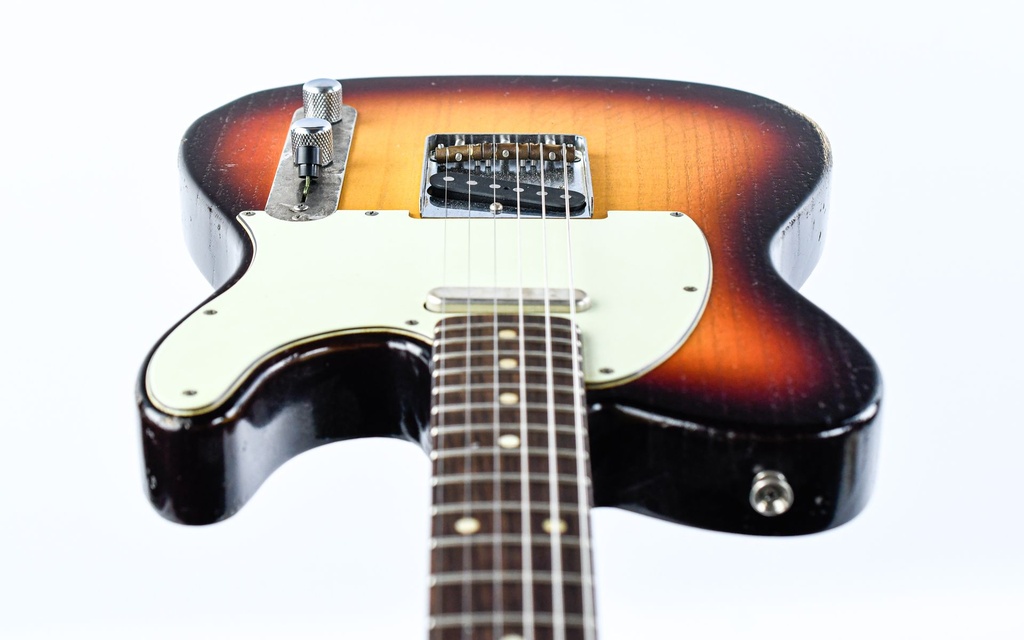 Kauffmann 63 T 3 Tone Sunburst Recent-13.jpg