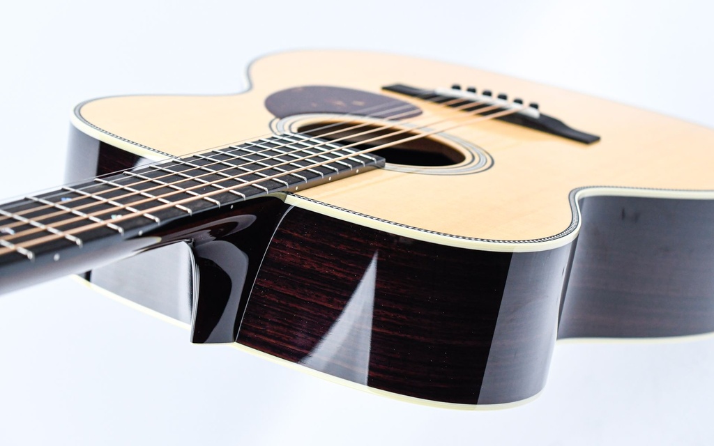 Collings OM2H Indian Rosewood Sitka Spruce-8.jpg