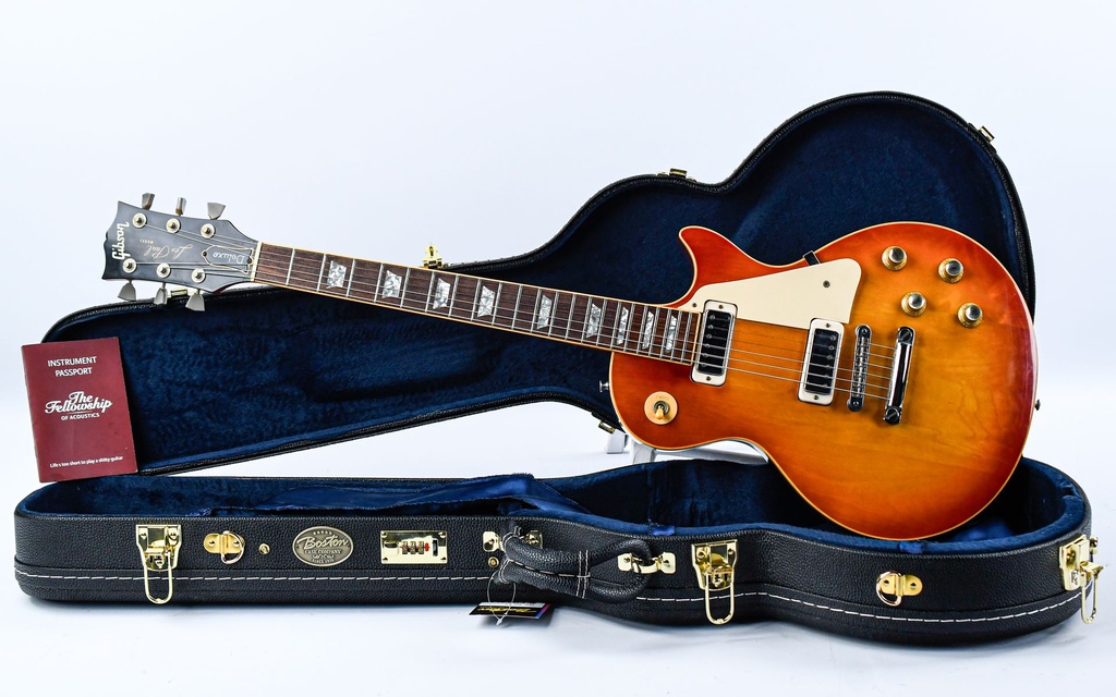 GIbson Les Paul Deluxe Cherry Sunburst 1977.jpg