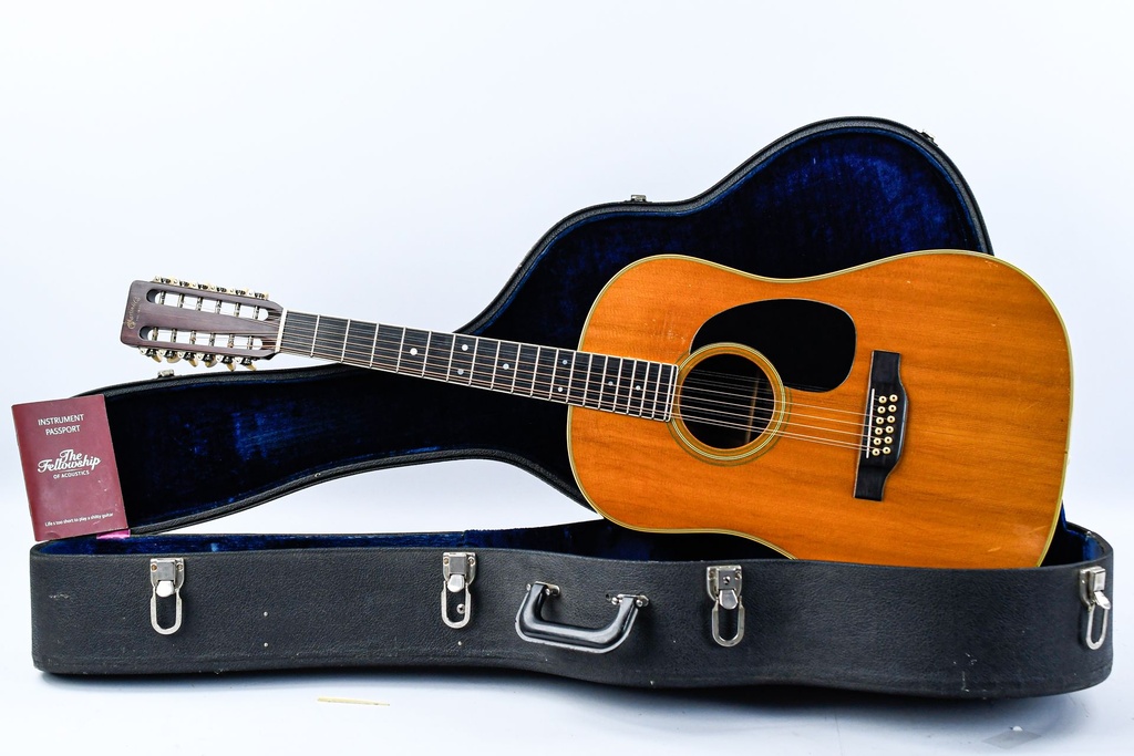 Martin D12-35 Brazilian 1969.jpg