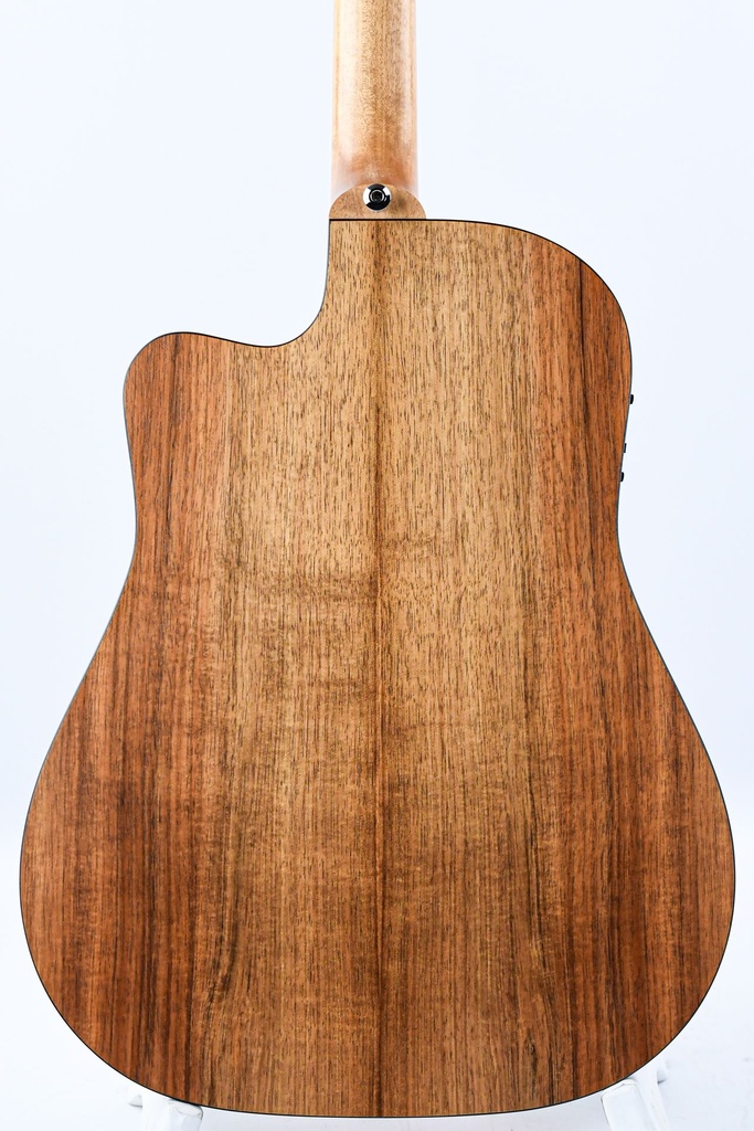 Maton SRS70C Blackwood Sitka Spruce B-Stock-6.jpg