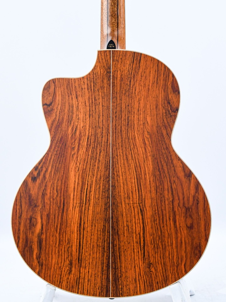 Lowden F35C Cocobolo Alpine Spruce Ann. Model-7.jpg