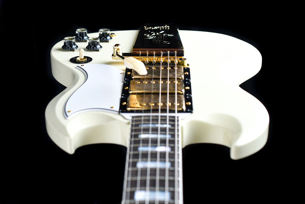 Gibson 1963 Les Paul SG Custom Reissue 3 Pickup Maestro VOS Classic White #405793-14.jpg