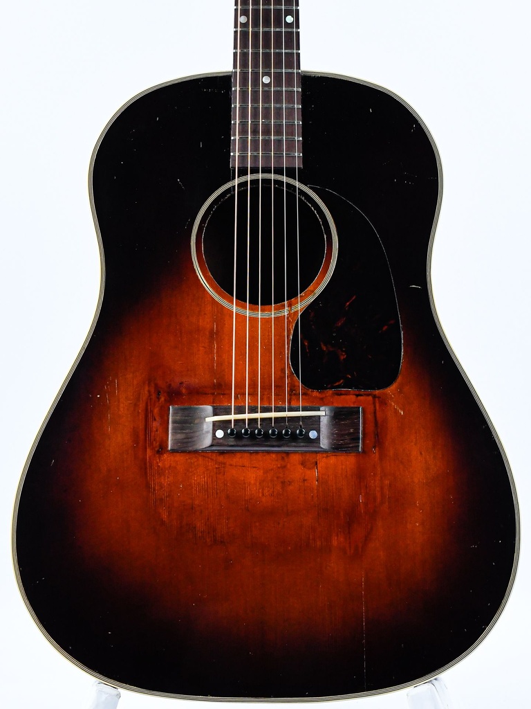 Gibson J45 Brazilian Sides Mahogany Back 1943-3.jpg