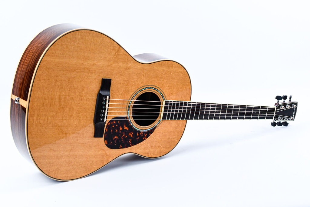 Larrivee L09 Indian Rosewood Sitka Spruce 2005-15.jpg