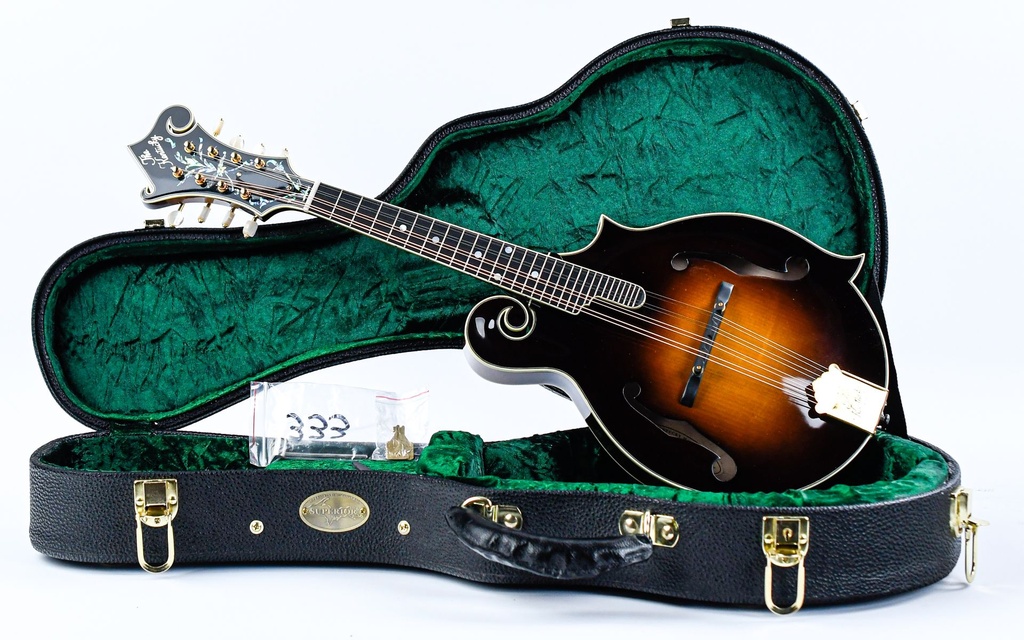 Kentucky KM1500 Master Serie F Style Mandolin 2022-1.jpg