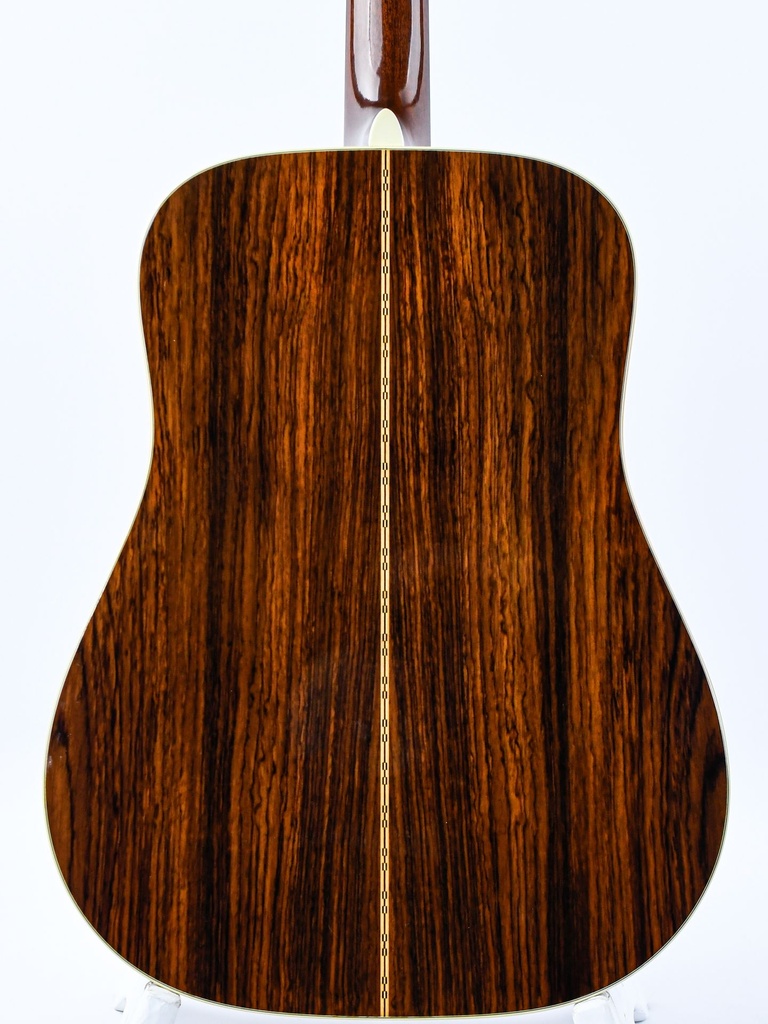 Martin D28 1973-7.jpg