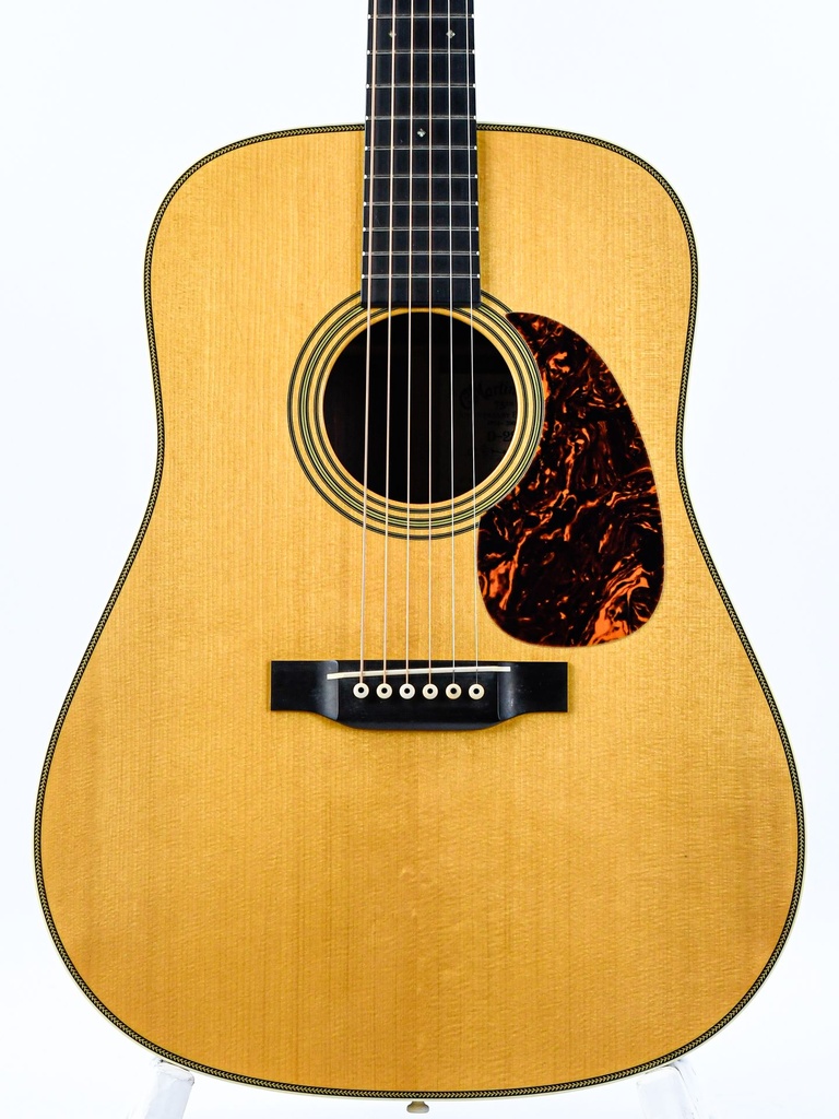 Martin D28 Limited Edition 75th Anniversary 2009-3.jpg