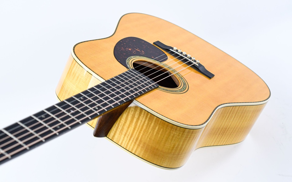 Martin D30 Custom Maple 2010-8.jpg