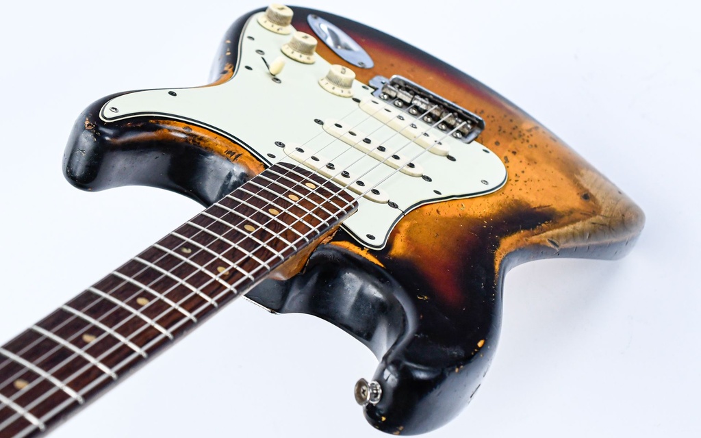 [L87643] Fender Stratocaster Sunburst 1965-8.jpg