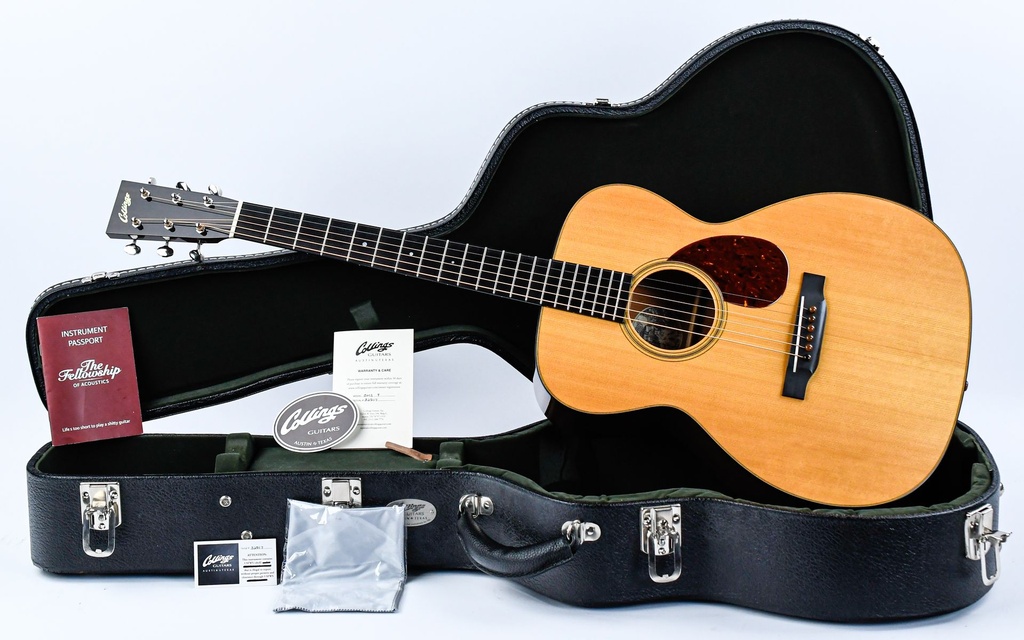 Collings OM1T Old Growth Sitka Honduran Mahogany 2023-1.jpg