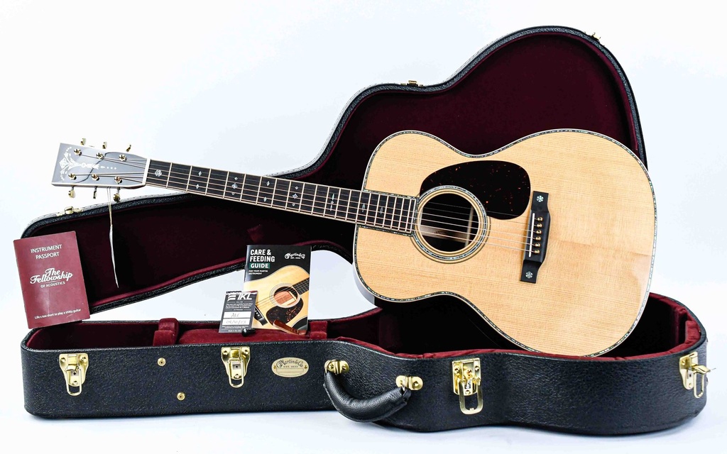 Martin 00042 Modern Deluxe 2023-1.jpg