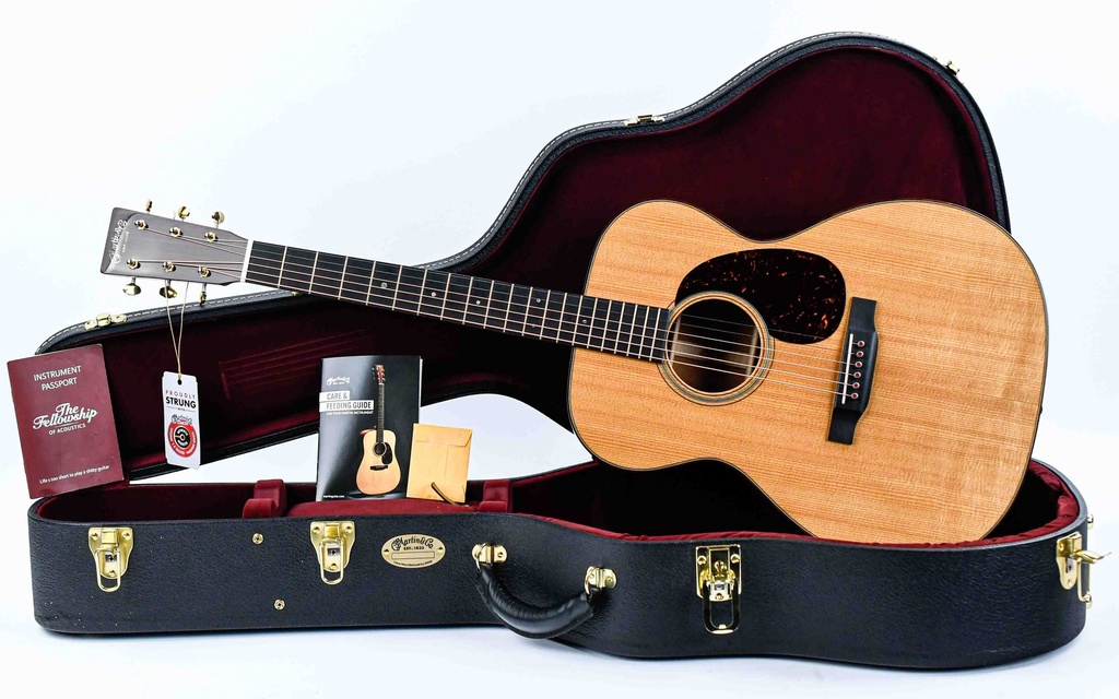 Martin 00018 Modern Deluxe 2022-1.jpg