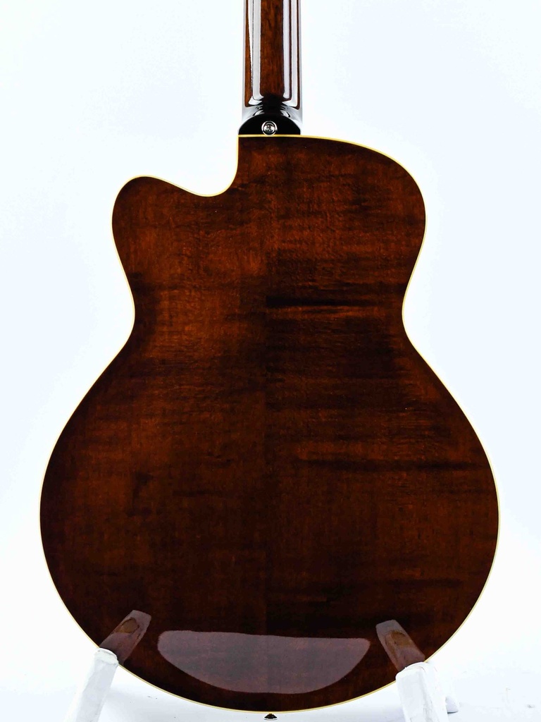 Lukas Schmidt 15 3-8  Sunburst Archtop-6.jpg