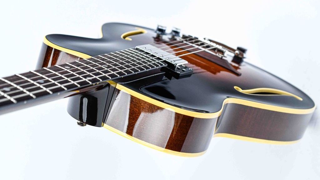 Lukas Schmidt 15 3-8  Sunburst Archtop-8.jpg