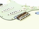 Fender Custom Shop '62 Stratocaster Relic Hardtail Vintage White 2022-11.jpg