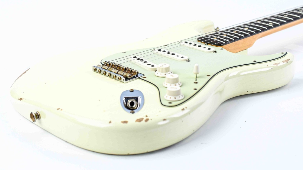 Fender Custom Shop '62 Stratocaster Relic Hardtail Vintage White 2022-12.jpg
