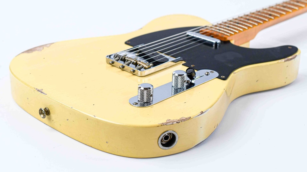 Fender Custom Shop 1951 Nocaster Blonde Relic-12.jpg