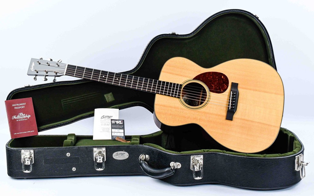 Collings OM1SSG Short Scale German Spruce 2015-1.jpg