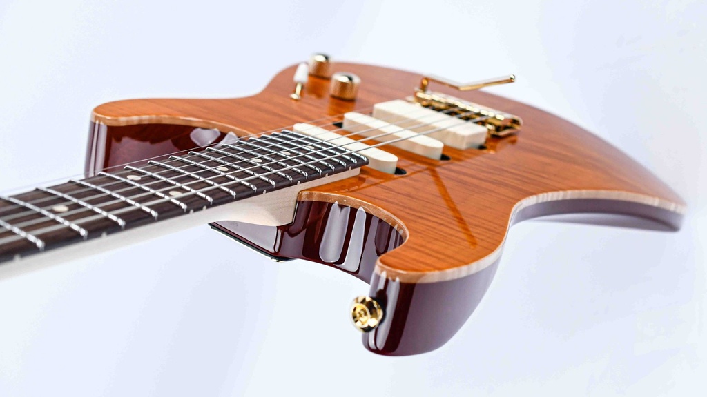 Suhr Standard Legacy Trans Caramel-9.jpg