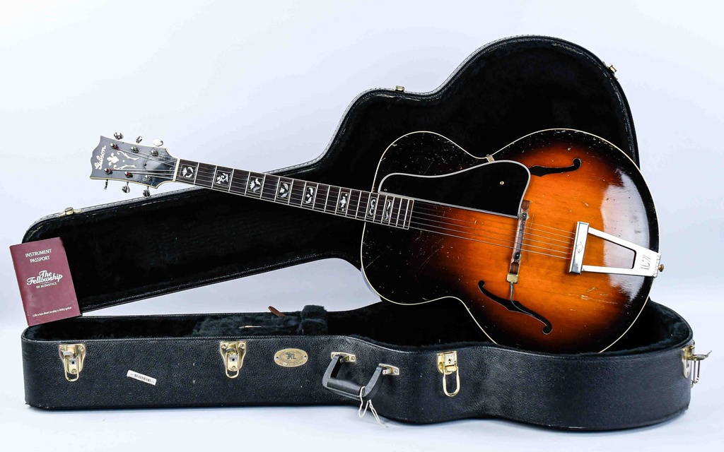 Gibson L7 Sunburst 1937-1.jpg