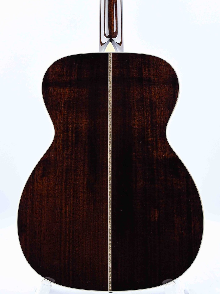 Collings OM2H Walnut Sunburst 2021-6.jpg