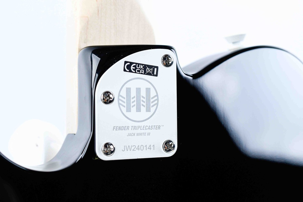 Fender Jack White Triplecaster-8.jpg