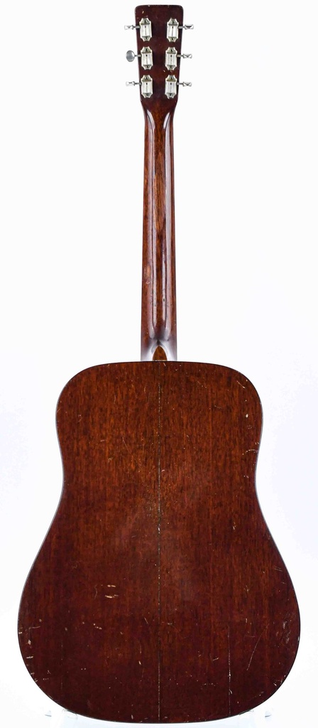 Martin D18 1956-7.jpg