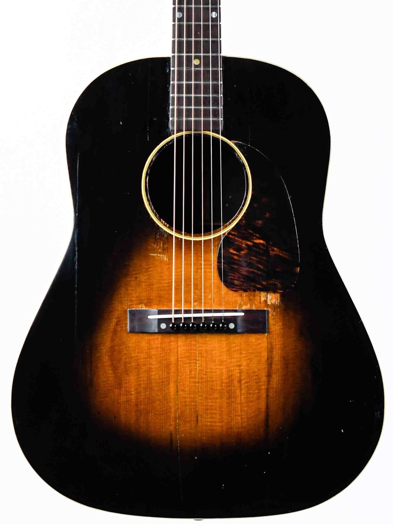 Gibson J45 Banner 1942-1944-3.jpg