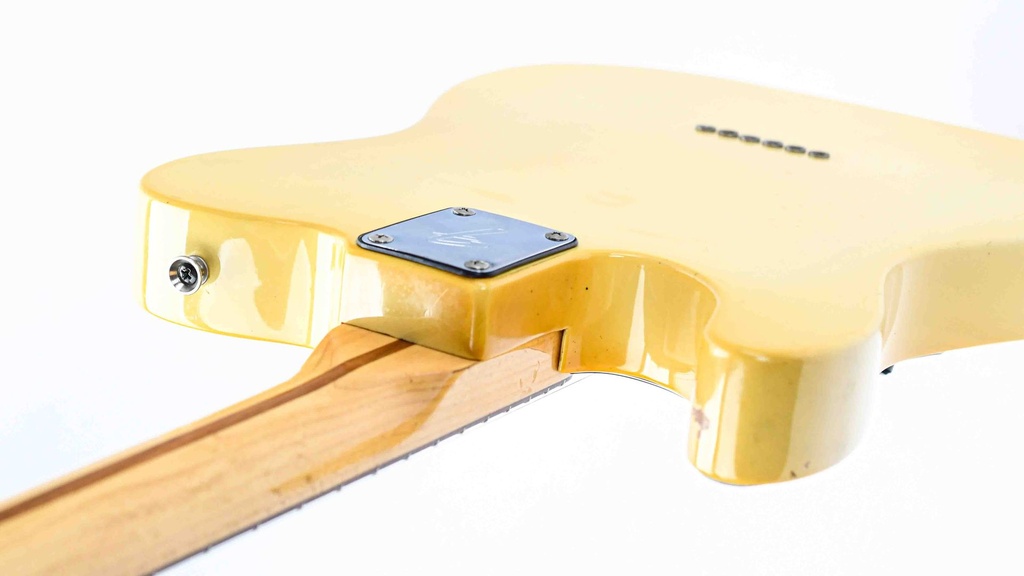 Fender Telecaster Blonde 1977-9.jpg