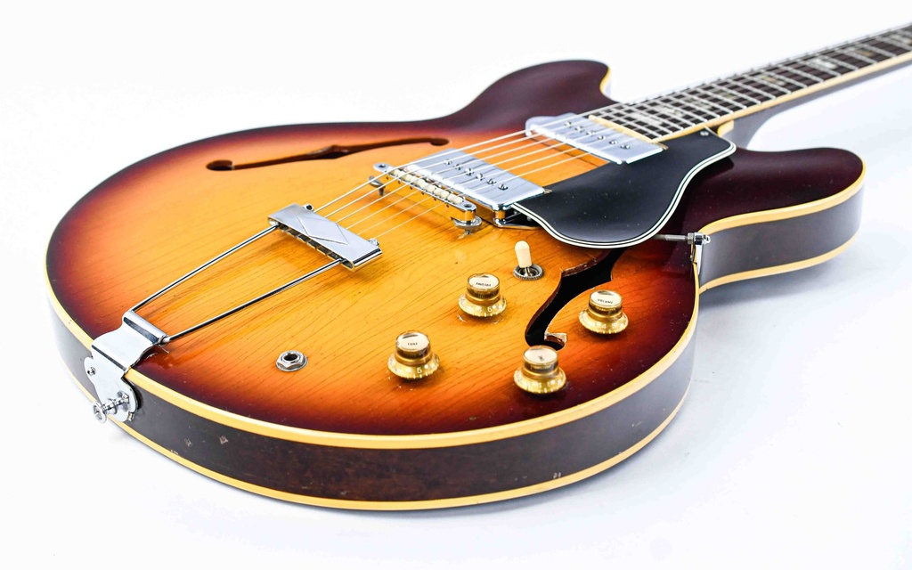 Gibson ES330TD Sunburst 1966 1967-11.jpg