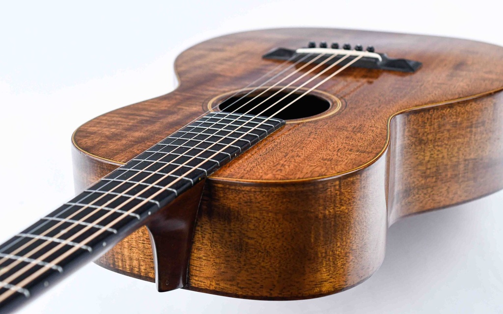 Martin 018K Koa 12 Fret 1931-8.jpg