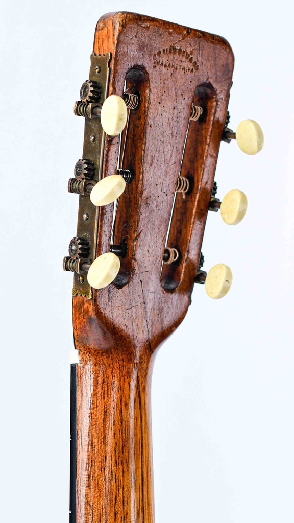 Martin 017 12 Fret 1910-5.jpg