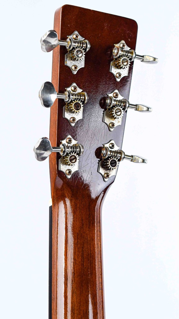 Atkin Essential D Aged Torrified Sitka Mahogany B-Stock-5.jpg