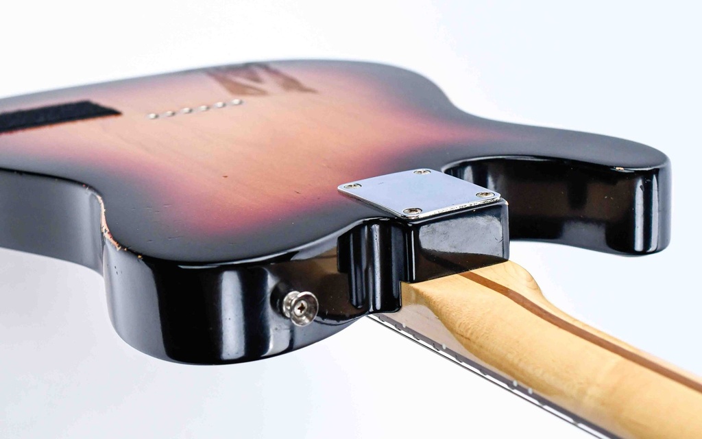 Fender Telecaster Sunburst 2007-10.jpg