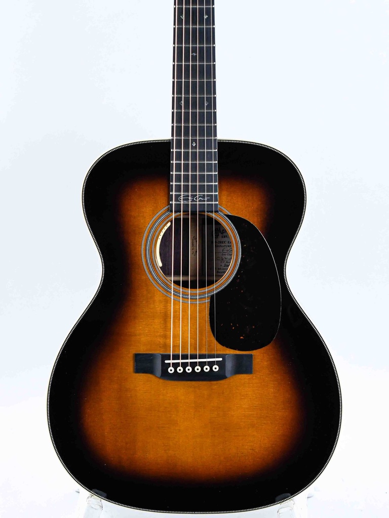 Martin 00028EC Eric Clapton Sunburst LR Baggs Anthem-3.jpg