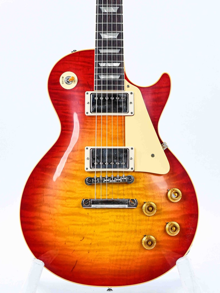 Gibson 1959 Les Paul Standard Reissue VOS Washed Cherry Sunburst-3.jpg