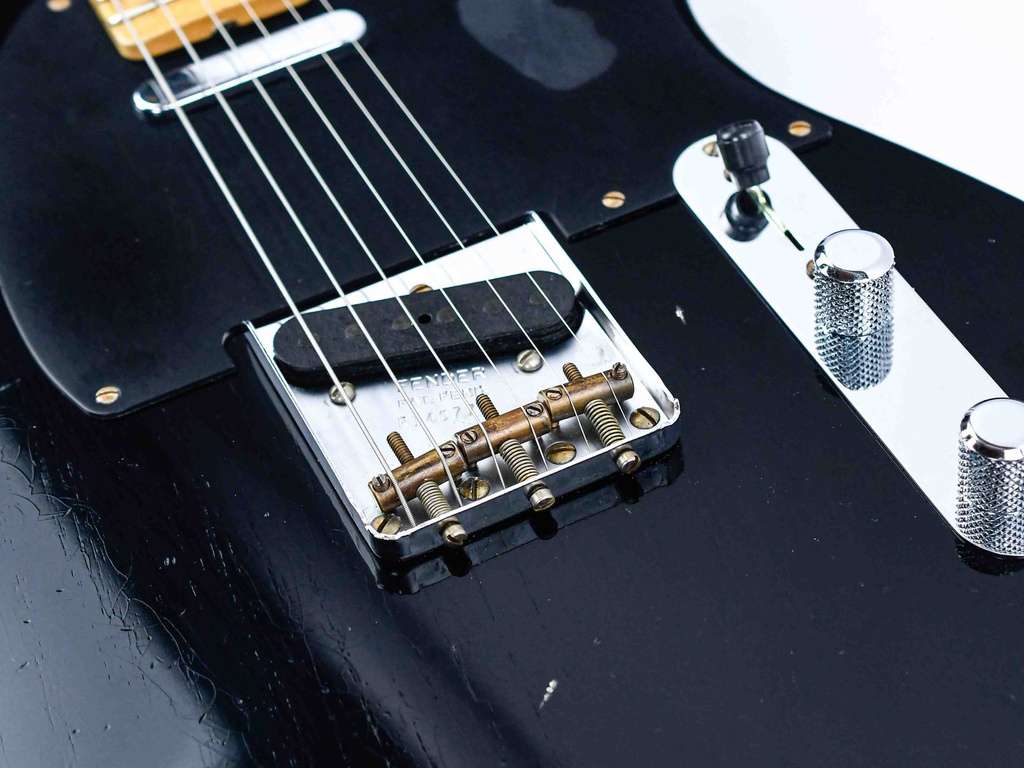 Fender Custom Shop 51 Nocaster JRN MN BLK-11.jpg