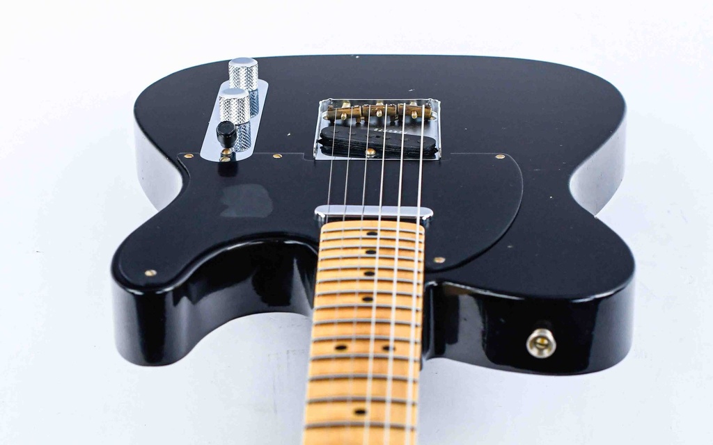 Fender Custom Shop 51 Nocaster JRN MN BLK-13.jpg