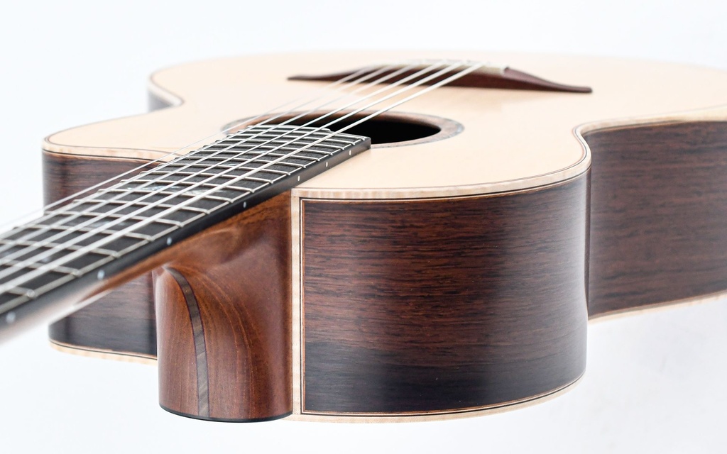 Lowden S50J Madagascar Rosewood Lutz Spruce-8.jpg